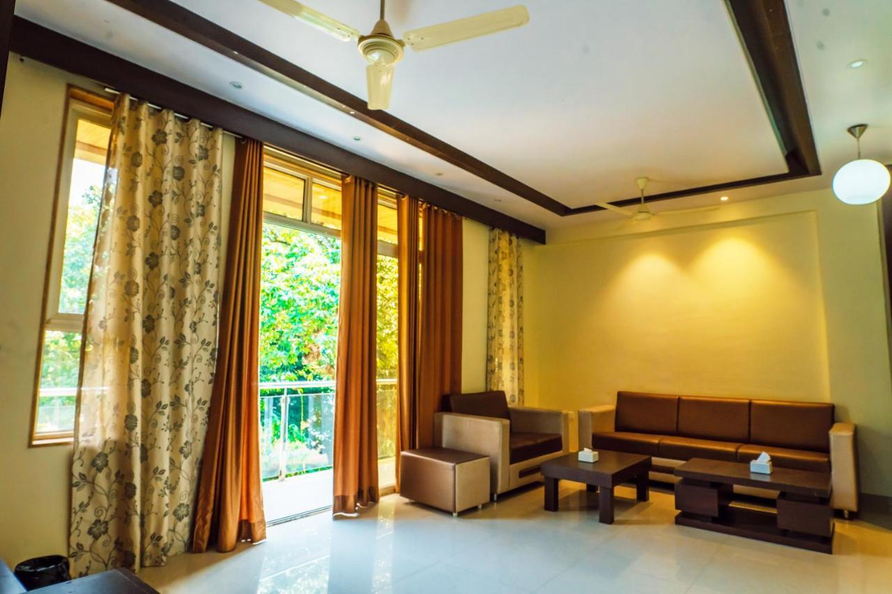 Hotel The Oak Woods Mahābaleshwar Exterior foto