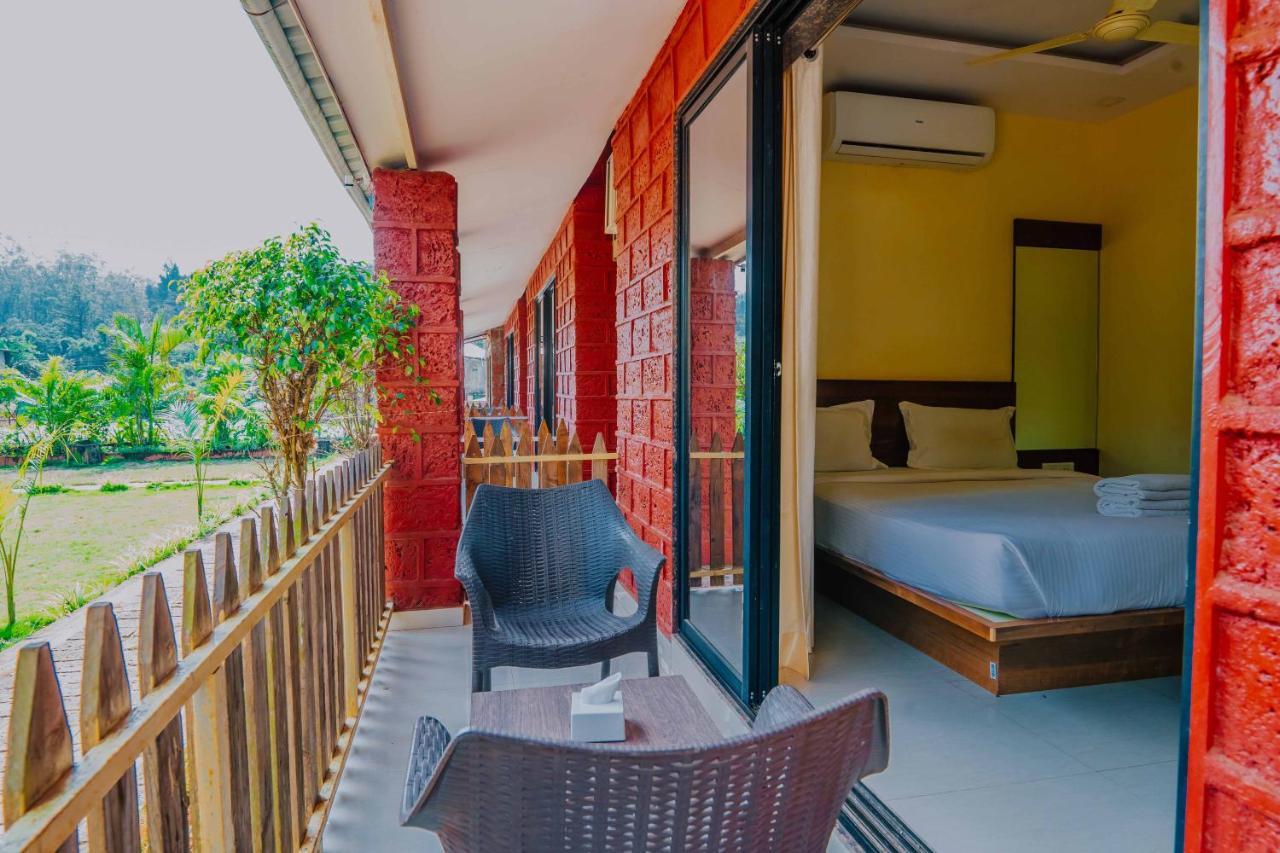 Hotel The Oak Woods Mahābaleshwar Exterior foto